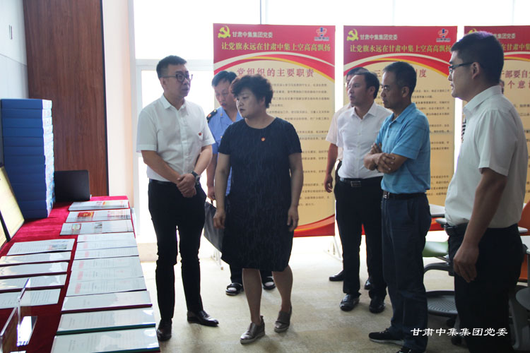 �T���L��